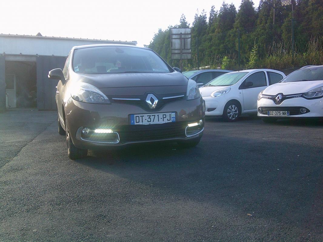 RENAULT SCÉNIC - 1.5L DCI 110CV BOSE EDITION (2015)