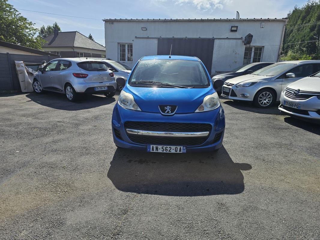 PEUGEOT 107 - 1.0 URBAN (2010)